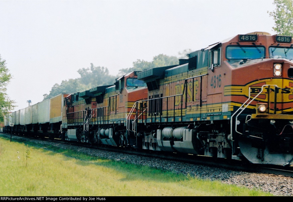 BNSF 4816 West